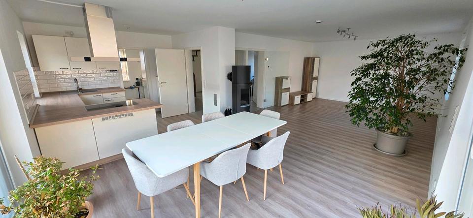 Einfamilienhaus Wöllstein - 5 Zimmer, 136 m&sup2;, 1.850&euro; | Angebot:26429859