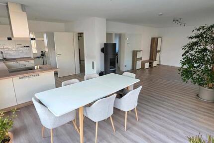 Haus Wöllstein - 5 Zimmer, 136 m&sup2;, 1.850&euro; | Angebot:26429859