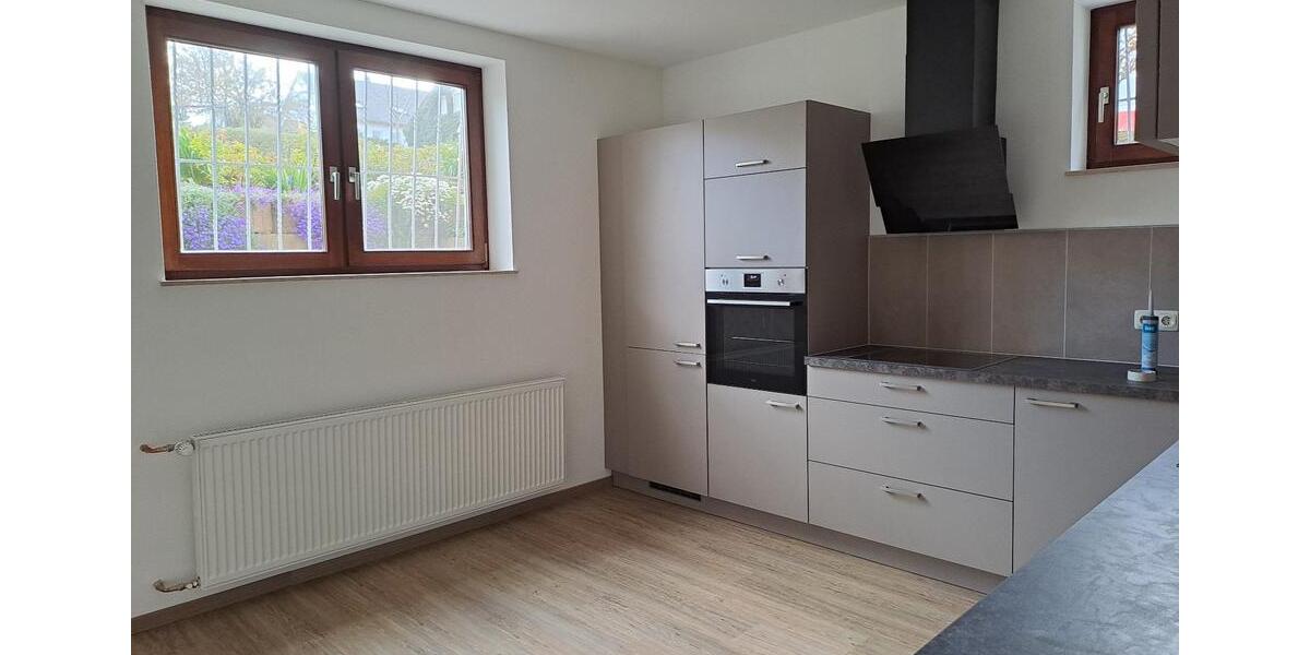 Wohnen auf Zeit Bretzfeld - 3 Zimmer, 93 m&sup2;, 570&euro; | Angebot:25957650