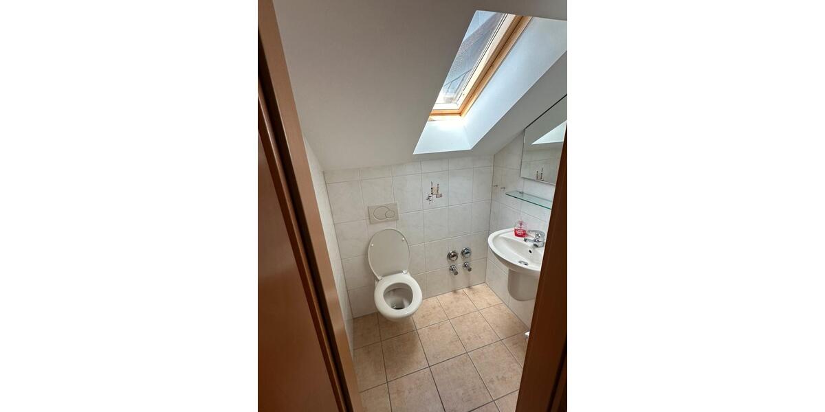 Dachgeschoßwohnung Bad Neuenahr-Ahrweiler Ahrweiler - 3 Zimmer, 74 m&sup2;, 1.050&euro; | Angebot:26515409