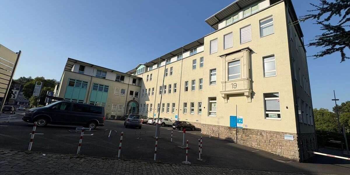 Büro in Bergisch Gladbach 3.430 € 230 m² zimmer