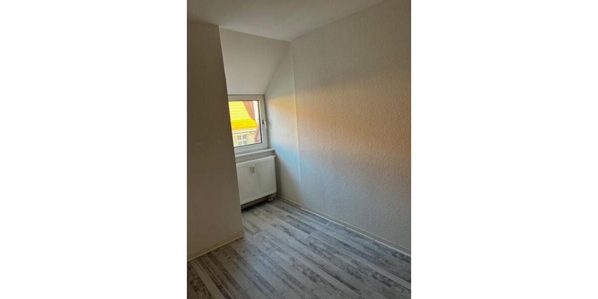Dachgeschoßwohnung Magdeburg Neue Neustadt - 4 Zimmer, 121 m&sup2;, 847&euro; | Angebot:26411644