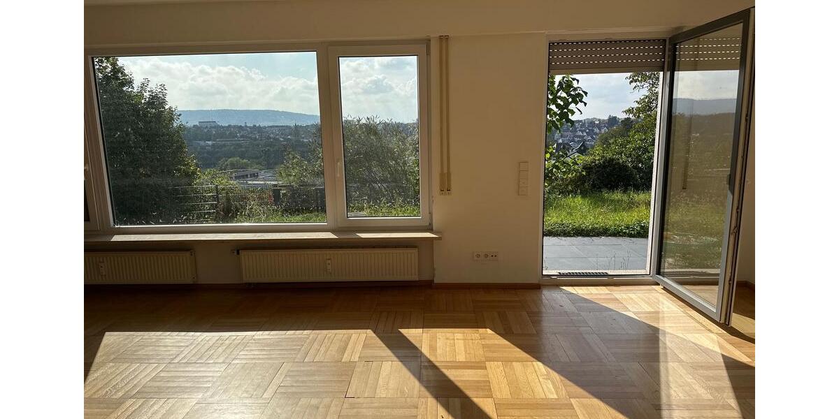Erdgeschoßwohnung Waiblingen Beinstein - 3 Zimmer, 120 m&sup2;, 1.500&euro; | Angebot:23328811