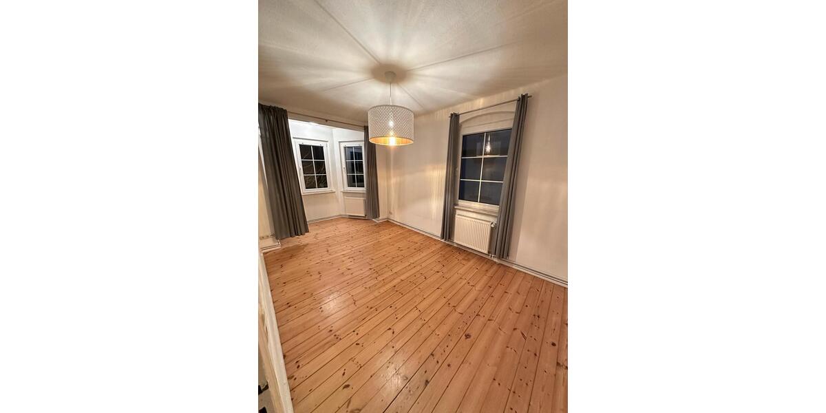 Etagenwohnung Quedlinburg - 3 Zimmer, 68 m&sup2;, 480&euro; | Angebot:26039933