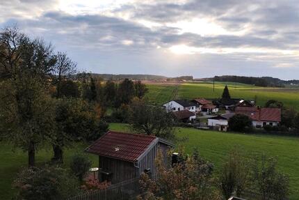 4- Zimmer Dachgeschosswohnung auf dem Land zimmer