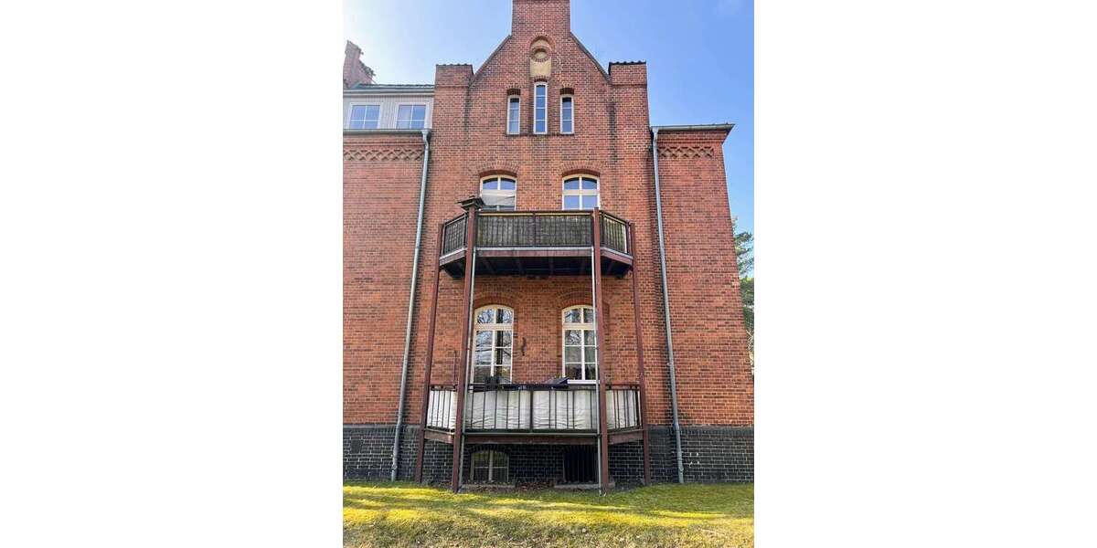 Etagenwohnung Jüterbog - 3 Zimmer, 105 m&sup2;, 943&euro; | Angebot:26198004