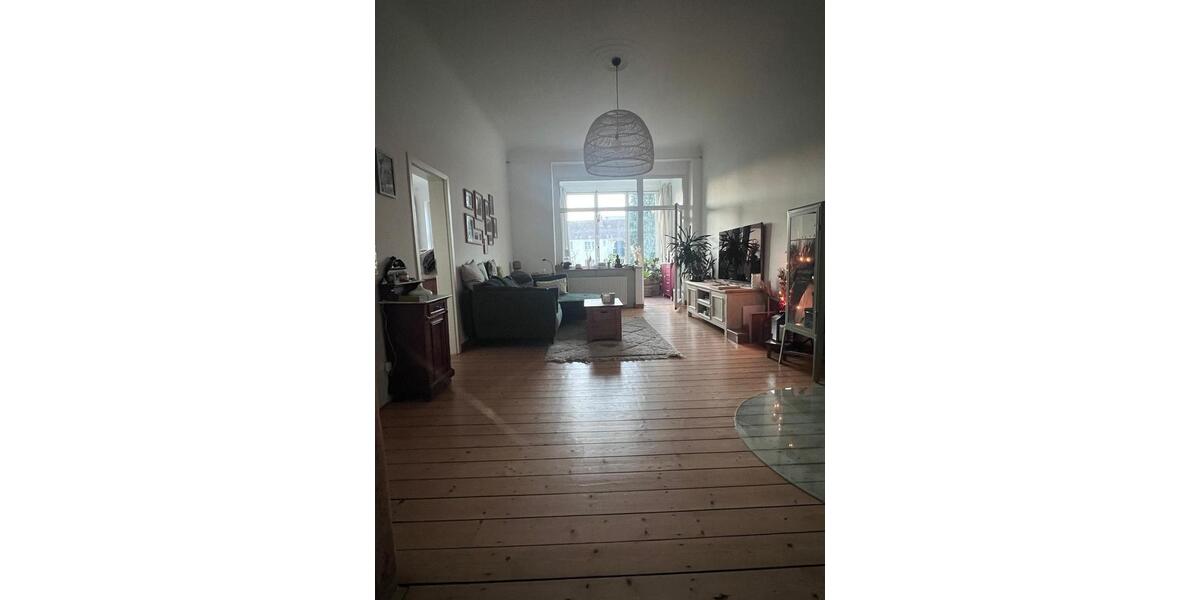 Etagenwohnung Essen Stadtbezirk II - 3 Zimmer, 100 m&sup2;, 1.300&euro; | Angebot:26478021