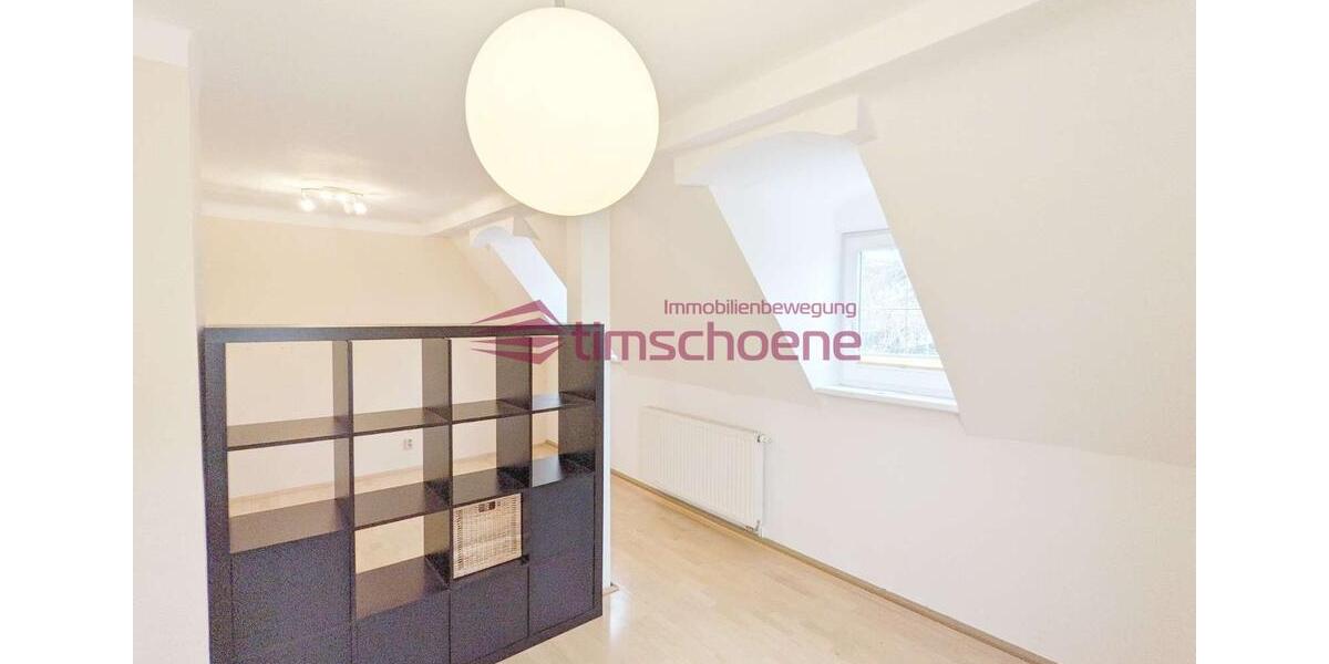 Dachgeschoßwohnung Gotha - 2 Zimmer, 49 m&sup2;, 417&euro; | Angebot:25178923