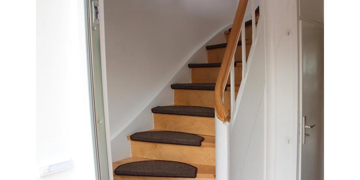 Einfamilienhaus Hambühren - 5 Zimmer, 100 m&sup2;, 1.200&euro; | Angebot:26607172