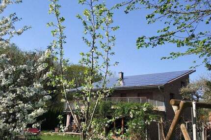 Traumhaus in ruhiger Lage in Köpenick nähe Müggelspree Müggelsee verkehrsgünstig zu vermieten 8 zimmer