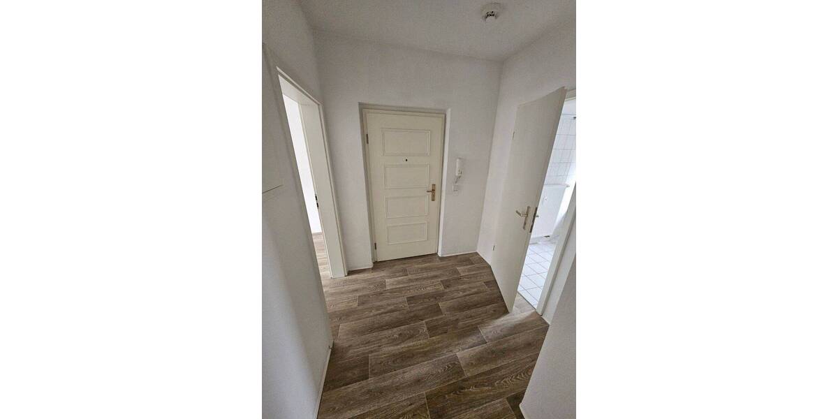 Etagenwohnung Altenburg Südost - 2 Zimmer, 50 m&sup2;, 305&euro; | Angebot:26786953