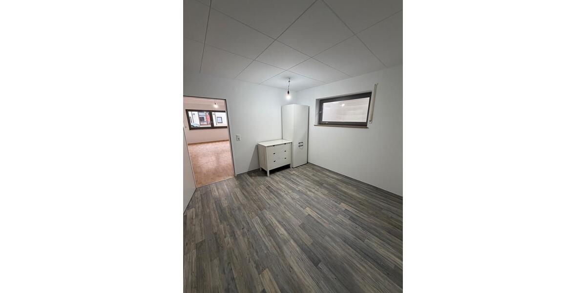 Erdgeschoßwohnung Selters (Westerwald) - 3 Zimmer, 105 m&sup2;, 890&euro; | Angebot:26562638