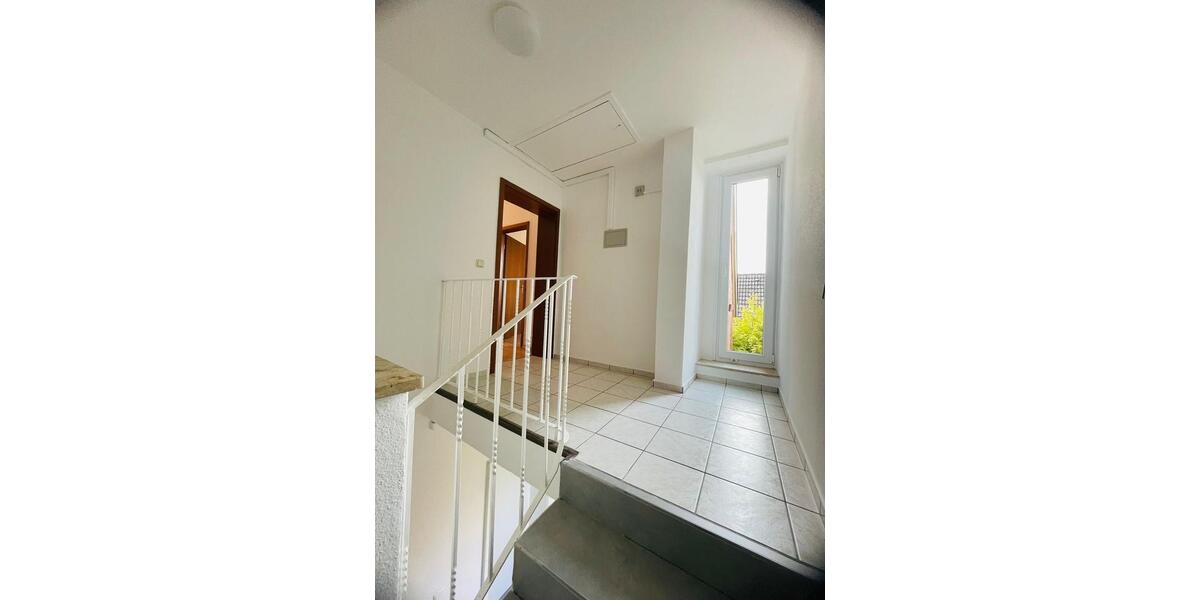 Dachgeschoßwohnung Celle Neustadt/Heese - 3 Zimmer, 77 m&sup2;, 850&euro; | Angebot:26470046