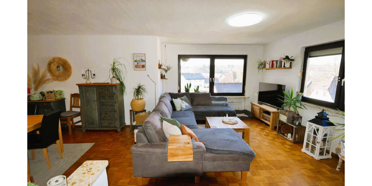 Etagenwohnung Untersiemau Weißenbrunn a. Forst - 3 Zimmer, 95 m&sup2;, 710&euro; | Angebot:25969789