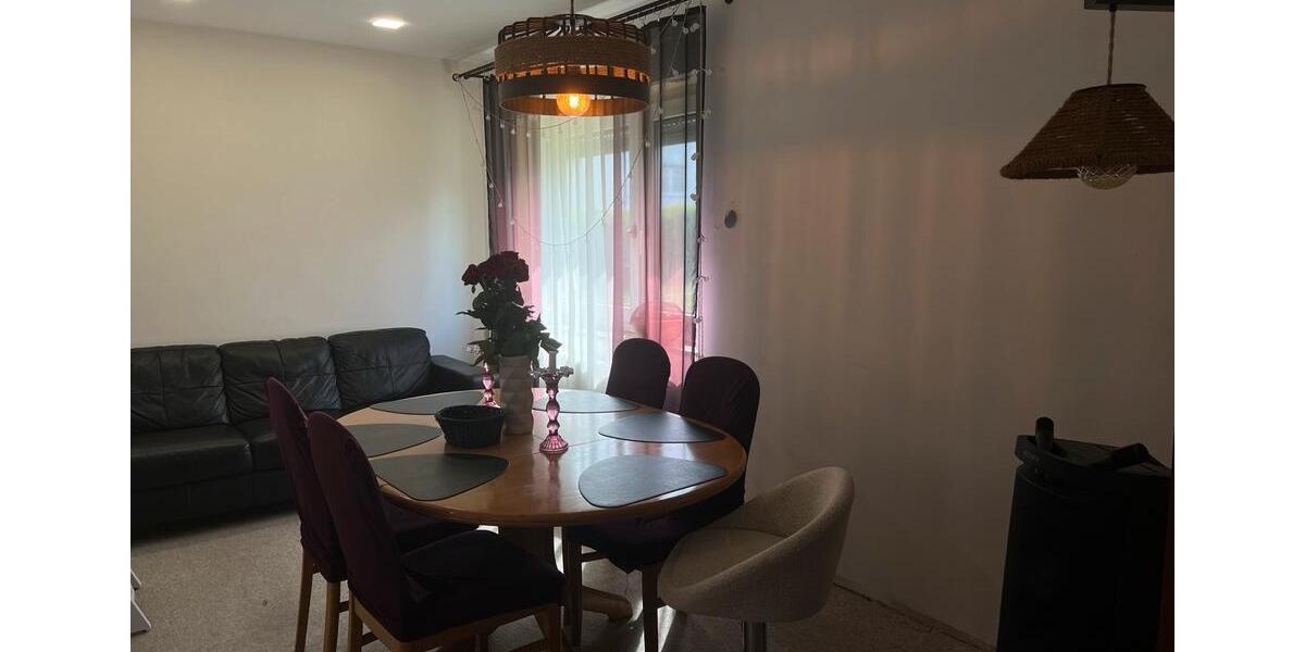 Erdgeschoßwohnung Hofgeismar - 4 Zimmer, 130 m&sup2;, 1.000&euro; | Angebot:26634020