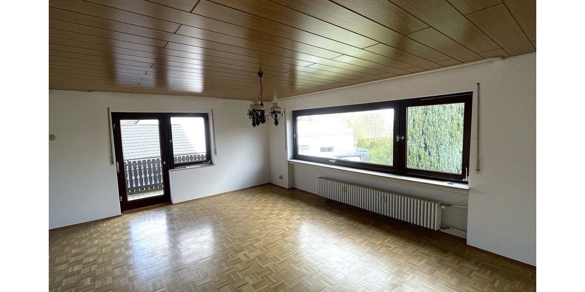 Großzügige Erdgeschosswohnung mit separatem Appartement in Ittenbach - Erdgeschoßwohnung Königswinter Ittenbach | Angebot:26067640