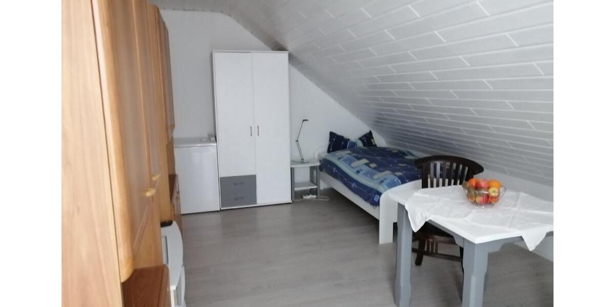 Wohnen auf Zeit Küps - 1 Zimmer, 18 m&sup2;, 230&euro; | Angebot:24853138