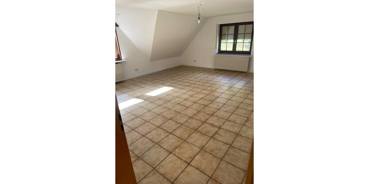 Etagenwohnung Bremen Huchting - 3 Zimmer, 90 m&sup2;, 850&euro; | Angebot:27663594