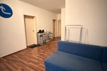 Helles Zimmer in Frauen-WG 1 zimmer