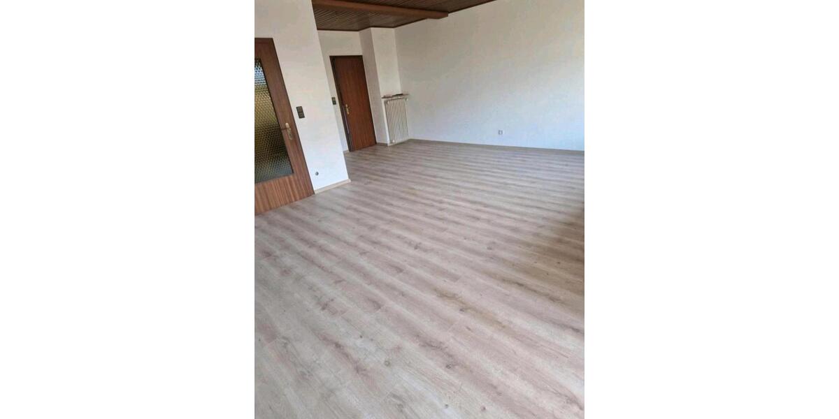 Reihenhaus Mönchengladbach Ost - 4 Zimmer, 111 m&sup2;, 1.400&euro; | Angebot:25236172