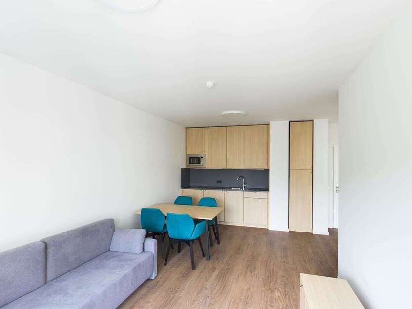 Wohnung zum Mieten in Berlin 1.299,42 € 47.48 m²