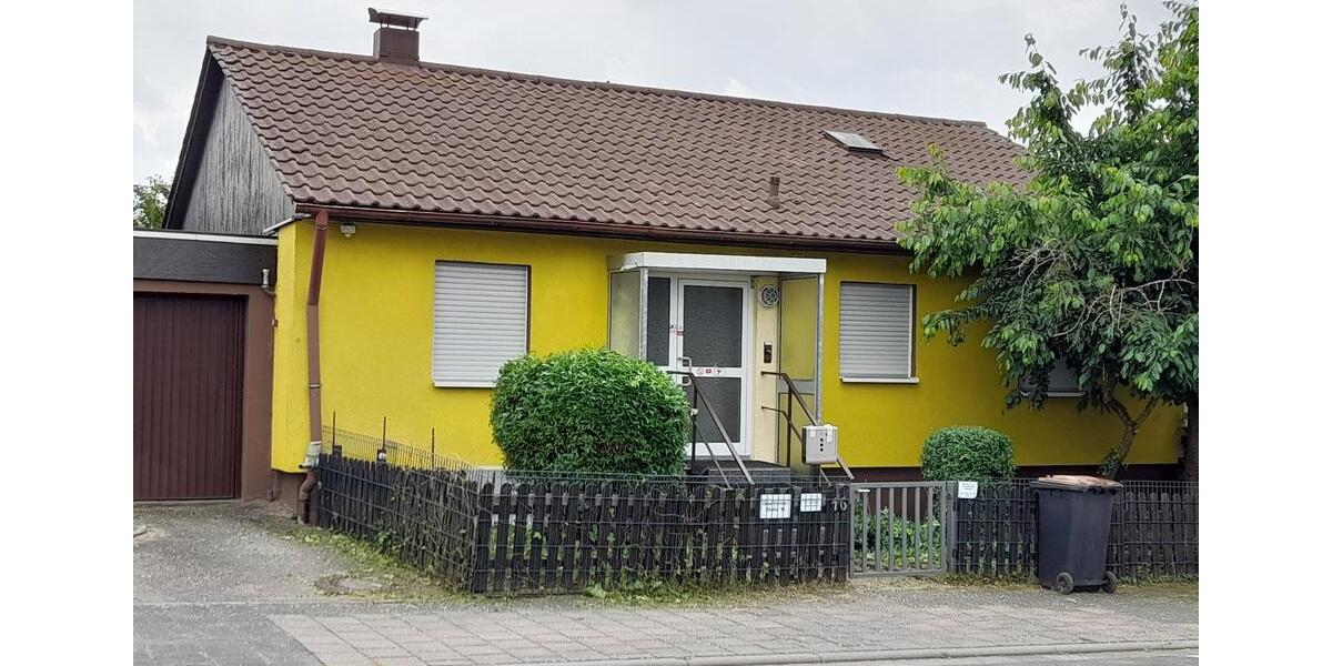 Einfamilienhaus Friedberg (Hessen) - 4 Zimmer, 100 m&sup2;, 1.200&euro; | Angebot:25473852