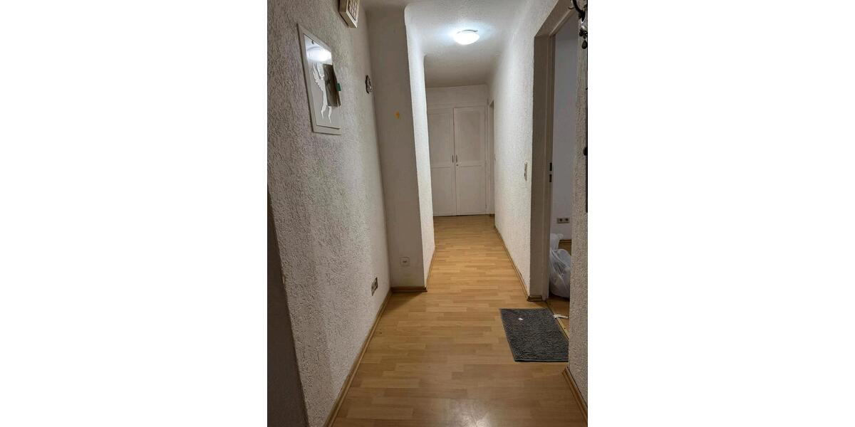 Etagenwohnung Wallerfangen - 3 Zimmer, 80 m&sup2;, 600&euro; | Angebot:24676560