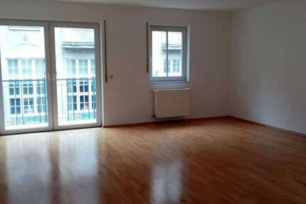 Wohnung Bad Kissingen - 3 Zimmer, 94 m&sup2;, 795&euro; | Angebot:27265162