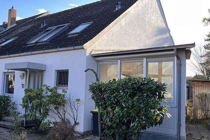 Haus zum Mieten in Nürnberg 1.920 € 135 m² 5.5 zimmer