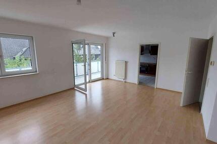 Helle Wohnung mit Balkon in guter Lage 2 zimmer