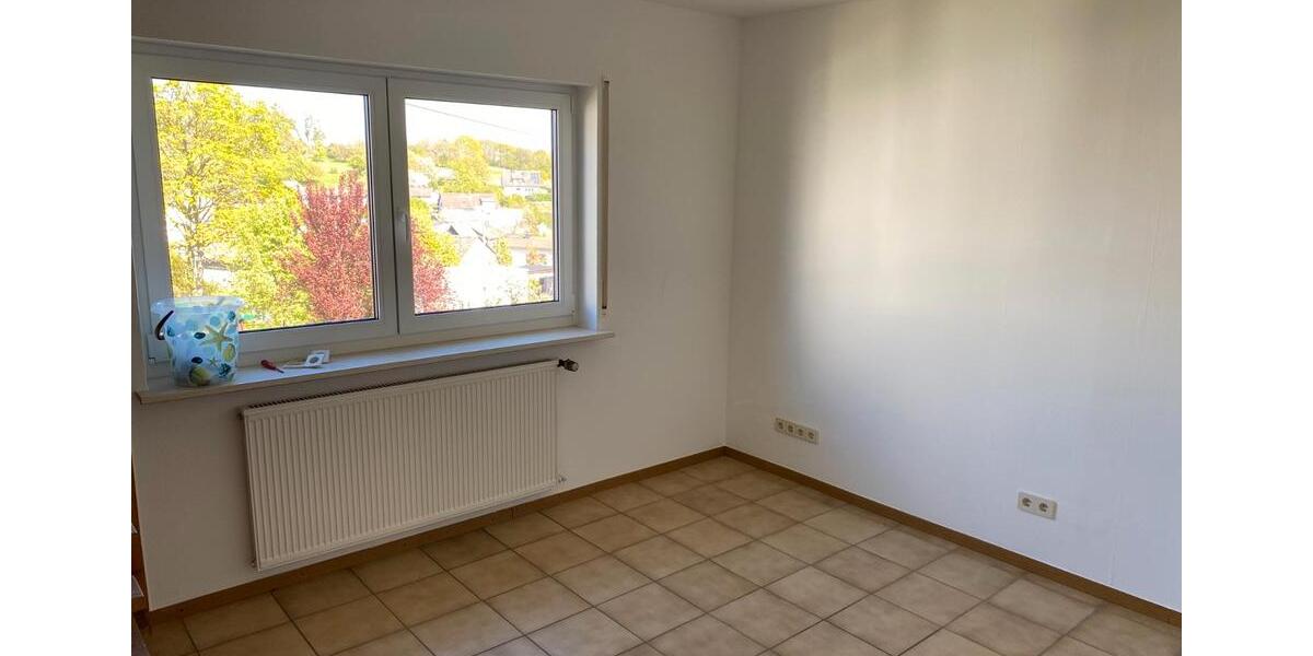Dachgeschoßwohnung Nauort - 3.5 Zimmer, 70 m&sup2;, 595&euro; | Angebot:26627079