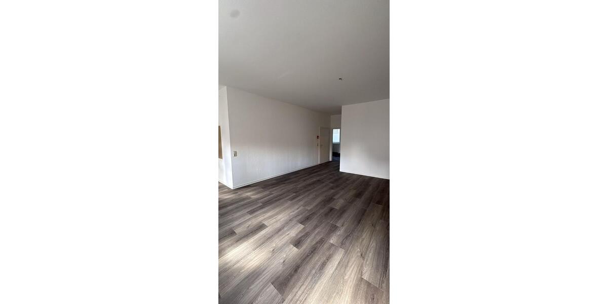 Etagenwohnung Sankt Wendel - 2 Zimmer, 60 m&sup2;, 600&euro; | Angebot:26000245