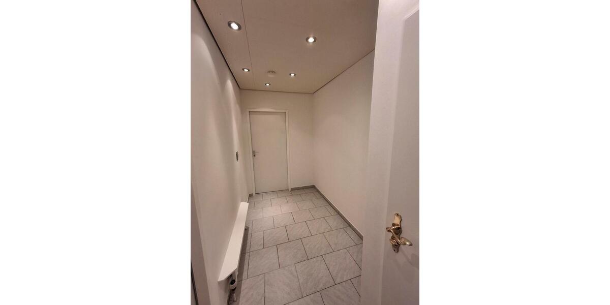 Etagenwohnung Fürstenfeldbruck - 1 Zimmer, 33 m&sup2;, 720&euro; | Angebot:25843174