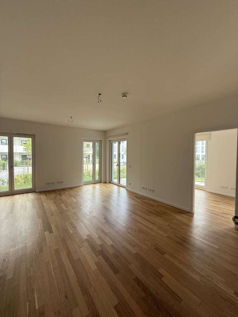 Wohnung zum Mieten in Berlin 1.450 € 93.86 m² 3 zimmer