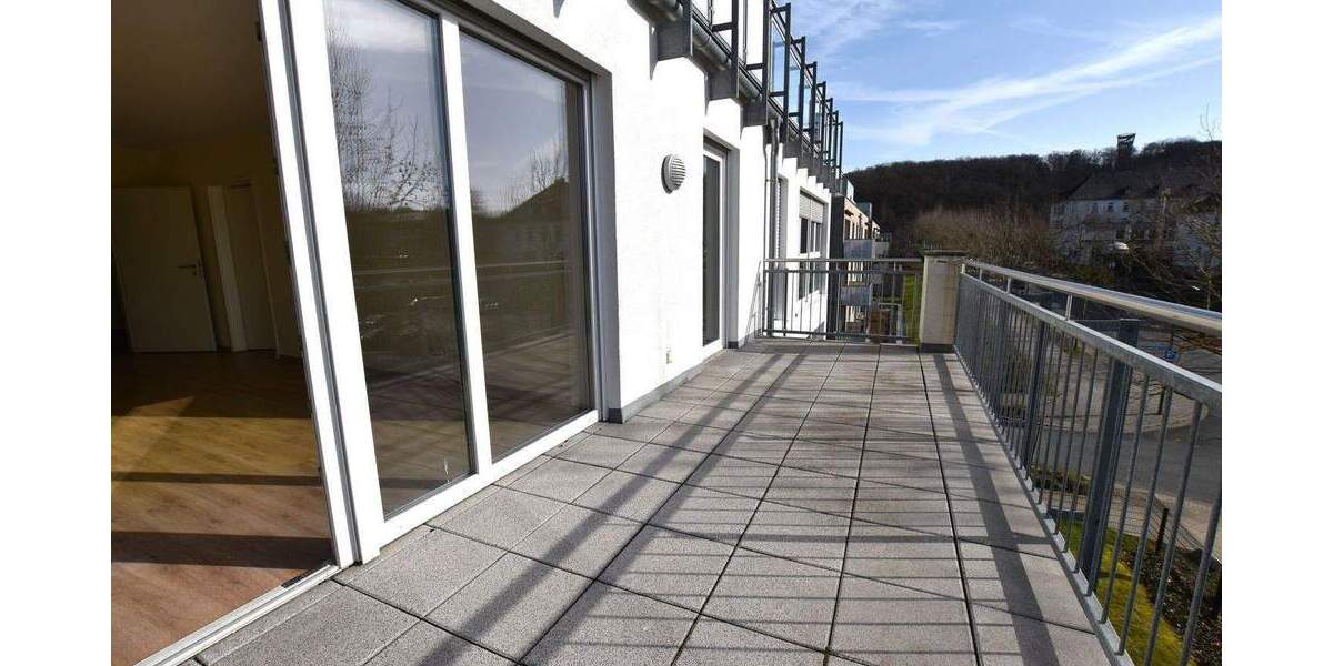 Etagenwohnung Hemer - 2 Zimmer, 83 m&sup2;, 995&euro; | Angebot:26155723