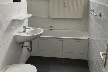 Wohnung Wuppertal Gemarkung Vohwinkel - 3 Zimmer, 76 m&sup2;, 619&euro; | Angebot:25125189