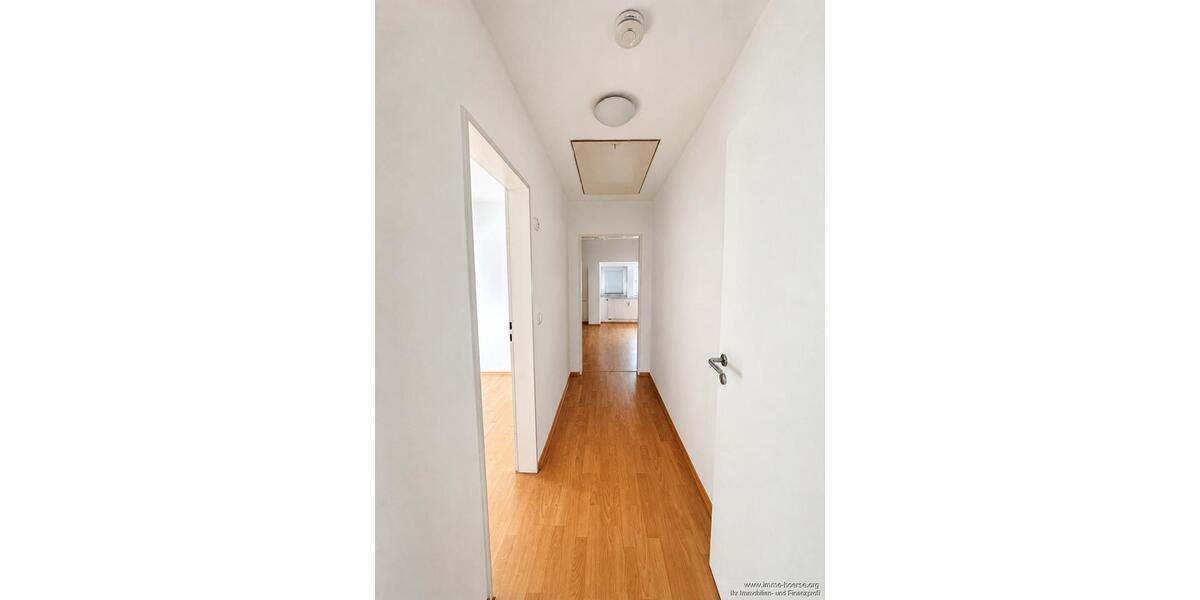 Dachgeschoßwohnung Oldenburg Bloherfelde - 3 Zimmer, 90 m&sup2;, 850&euro; | Angebot:26535452