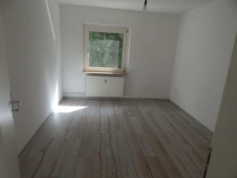 Renovierte 2-Zimmer-Wohnung in zentrumsnaher Lage von Lüdenscheid ! zimmer