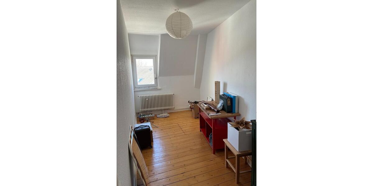 Etagenwohnung Hildesheim Itzum-Marienburg - 4 Zimmer, 97 m&sup2;, 800&euro; | Angebot:26026113