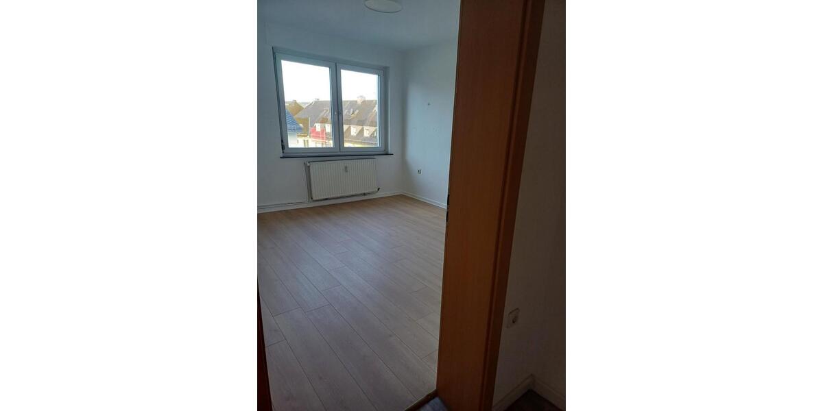 Etagenwohnung Siegen - 2 Zimmer, 33 m&sup2;, 344&euro; | Angebot:26644868