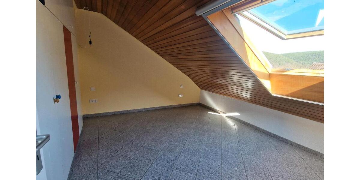 Wohnen auf Zeit Bad Dürkheim - 2 Zimmer, 61 m&sup2;, 800&euro; | Angebot:26586909