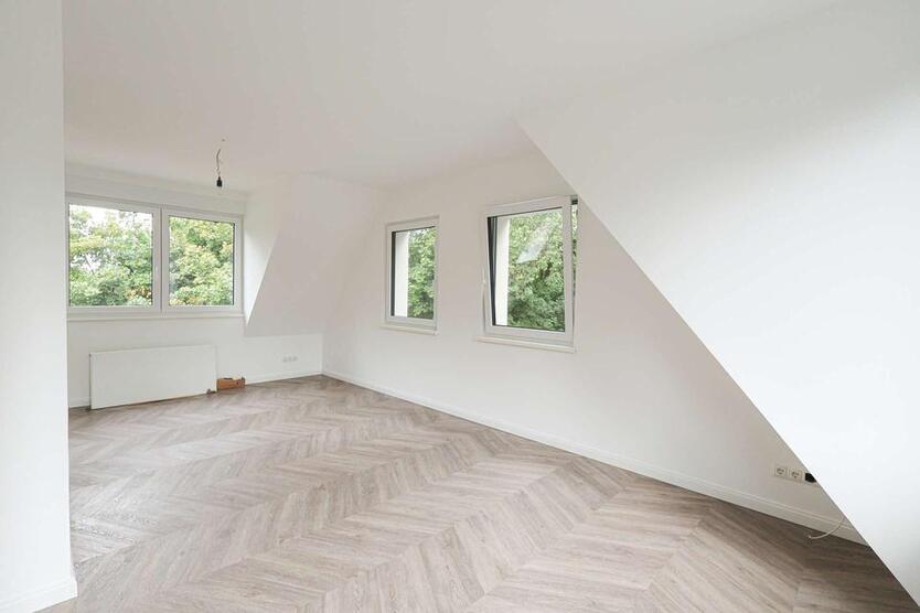 Doppelhaushälfte mit großem Garten in Potsdam zimmer