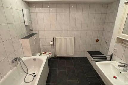 Wohnung Grevenbroich - 2 Zimmer, 65 m&sup2;, 900&euro; | Angebot:25600734