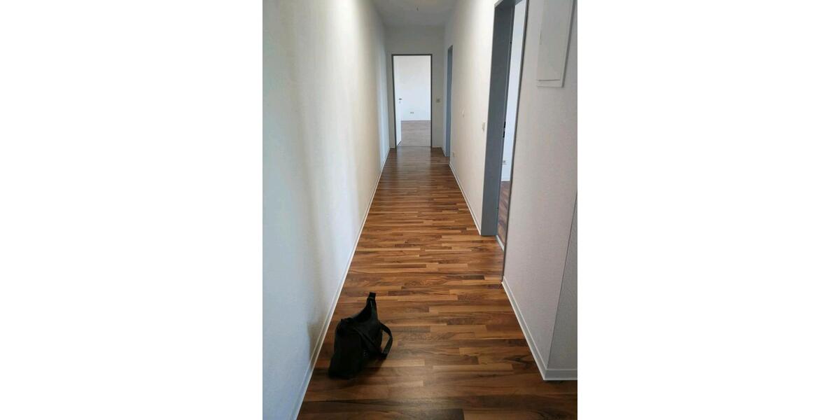 Etagenwohnung Magdeburg Hopfengarten - 2 Zimmer, 68 m&sup2;, 500&euro; | Angebot:26266899