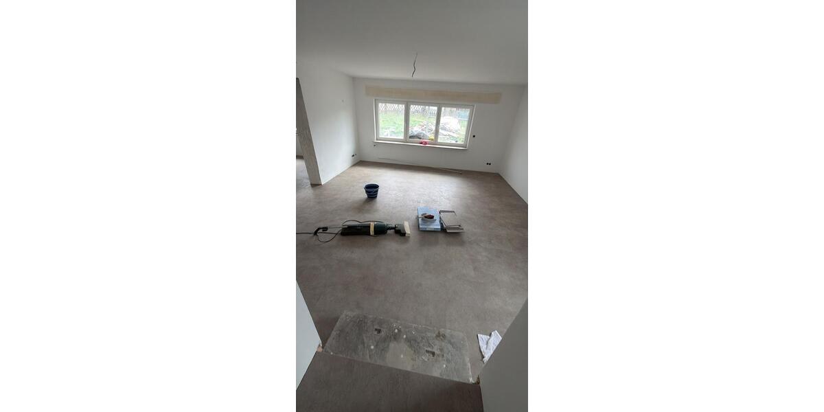 Etagenwohnung Hüttenberg - 3 Zimmer, 90 m&sup2;, 1.100&euro; | Angebot:25960500