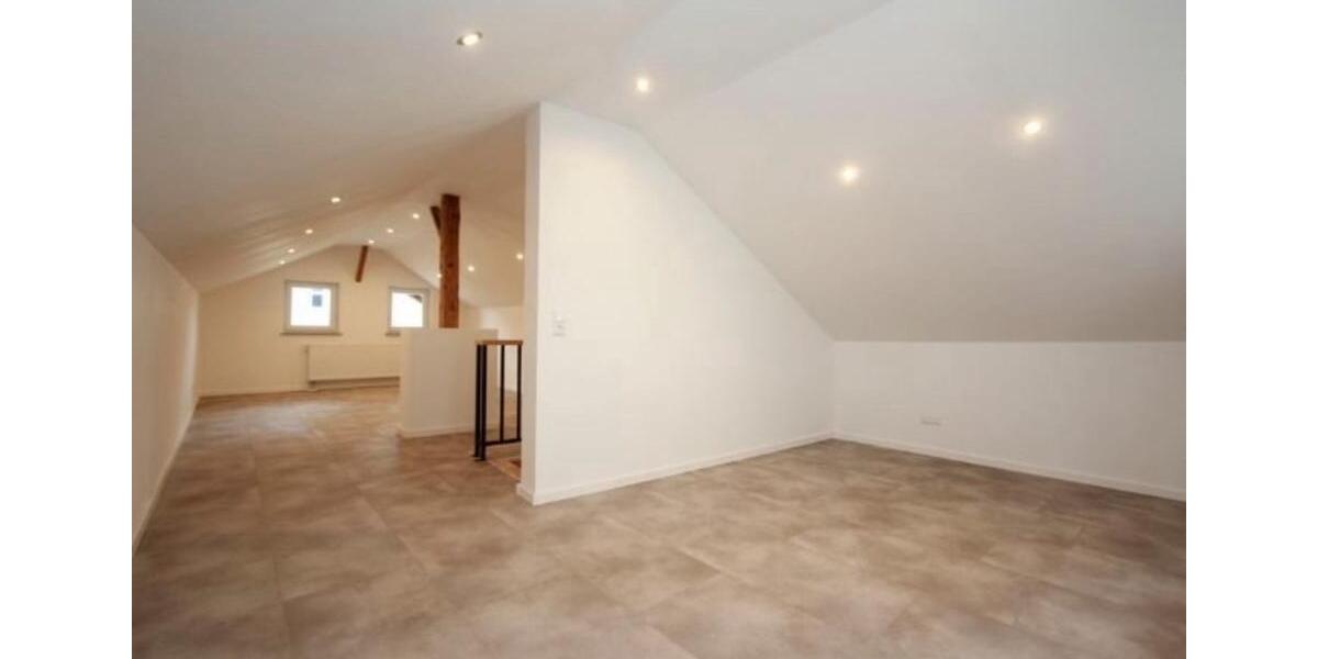 Maisonettenwohnung Triftern - 2 Zimmer, 60 m&sup2;, 700&euro; | Angebot:26350724