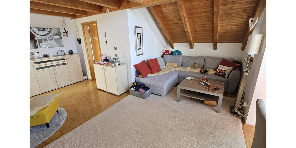 Dachgeschoßwohnung Putzbrunn - 3.5 Zimmer, 100 m&sup2;, 1.850&euro; | Angebot:26130517