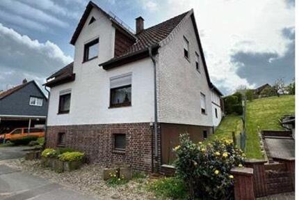 Haus Delligsen - 8 Zimmer, 200 m&sup2;, 1.200&euro; | Angebot:26235033