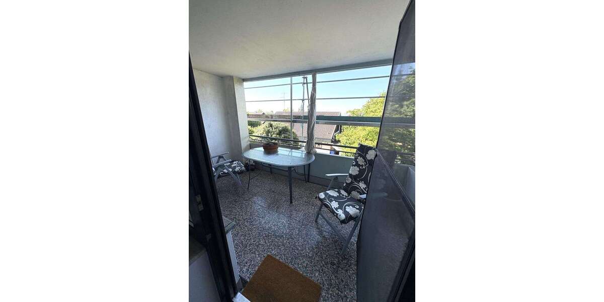 Etagenwohnung Friedrichshafen - 3.5 Zimmer, 80 m&sup2;, 1.000&euro; | Angebot:26940821