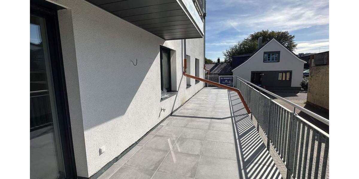 Etagenwohnung Uetersen - 3 Zimmer, 74 m&sup2;, 1.075&euro; | Angebot:24902030